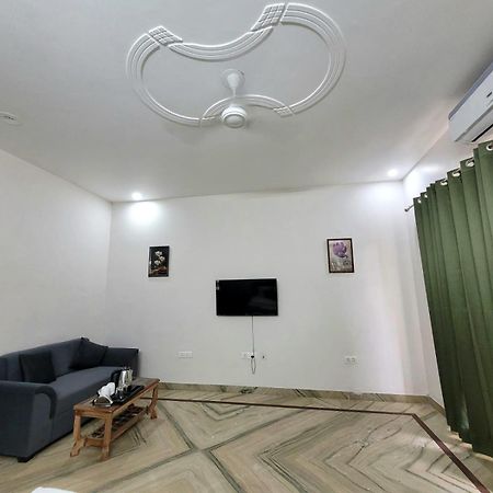 Raj Residency Stay Gurgaon Ngoại thất bức ảnh