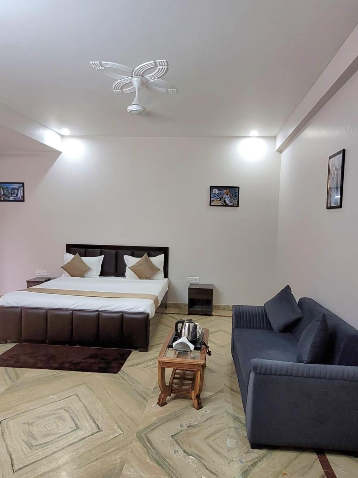 Raj Residency Stay Gurgaon Ngoại thất bức ảnh